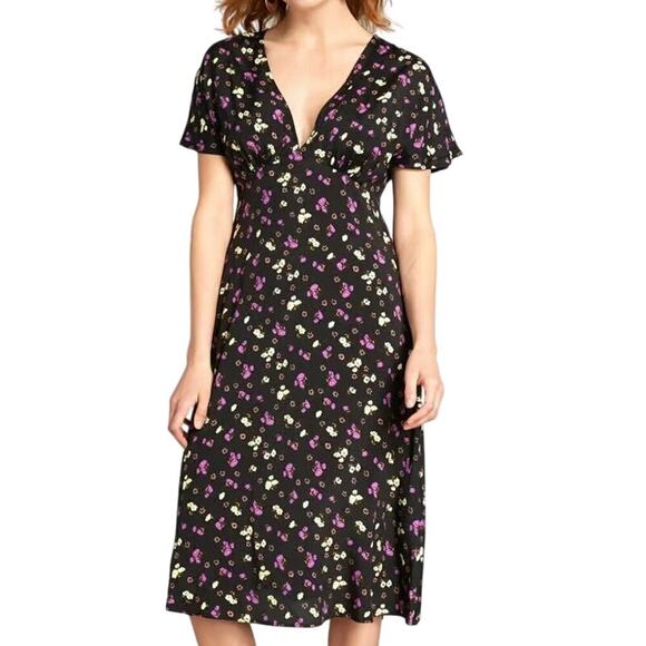 MODCLOTH Take the Plunge Midi Dress Black Purple Floral V-Neck - Sz XS - NWT - Picture 1 of 4